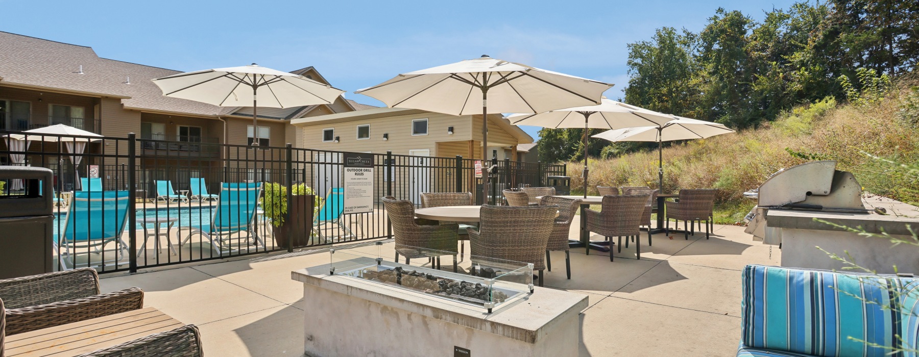 Grilling Station at Sugar Creek Apartments in Fenton, MO.